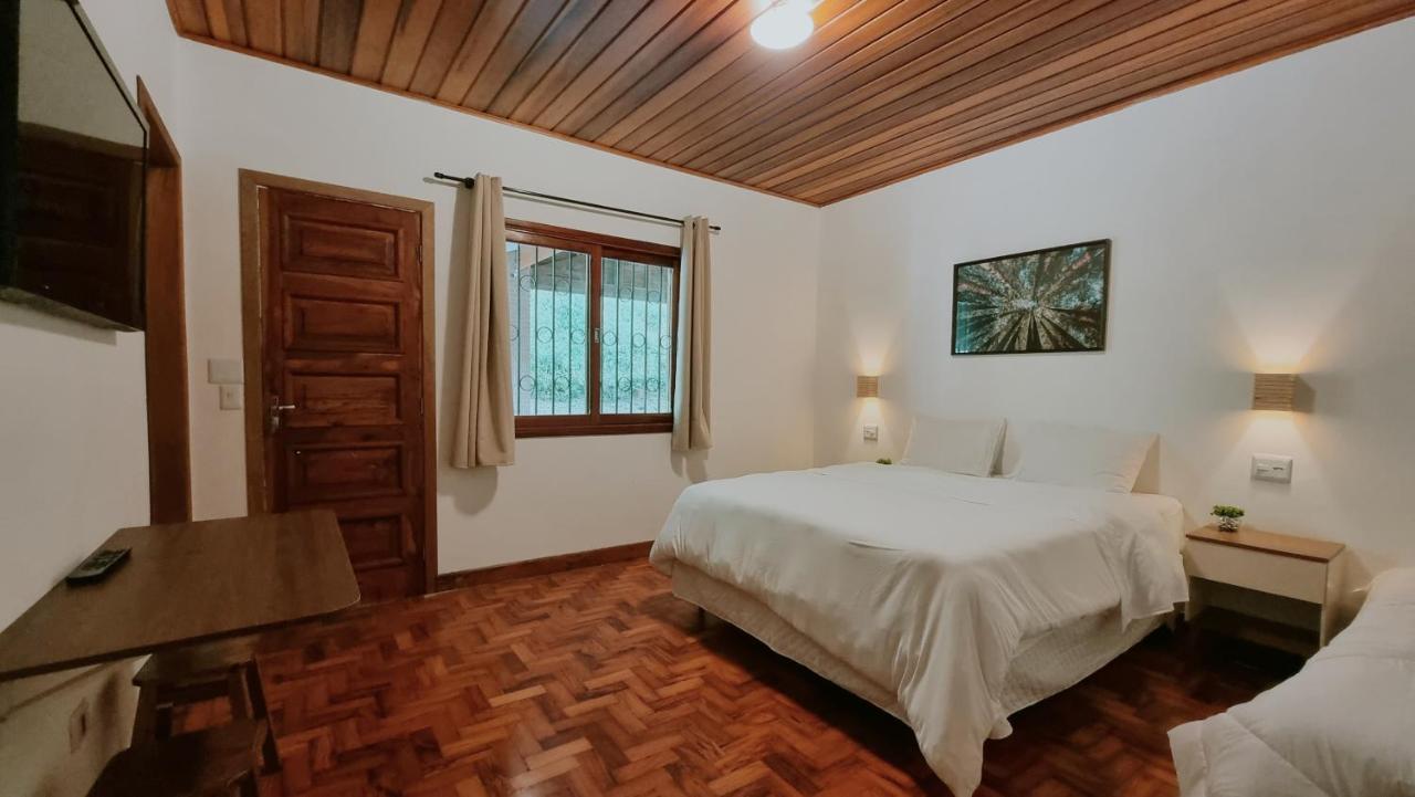 Casa Wald Hotel Campos do Jordão Стая снимка
